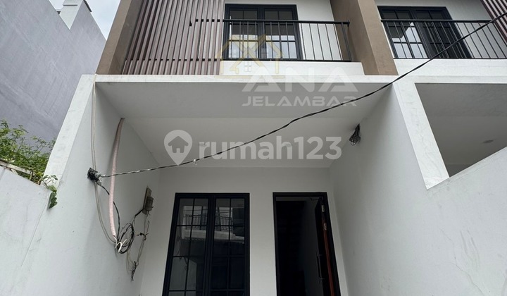 ANA RUMAH BARU MODERN MINIMALIS UK 3.5X17M DI TAMAN RATU 2