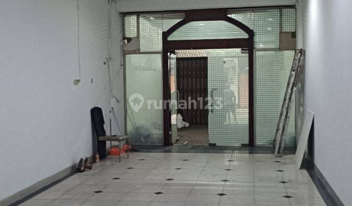 ANA RUMAH UK 4X20M LOKASI JALAN RAMAI JELAMBAR 1