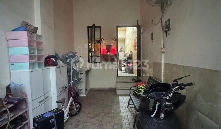 Ana Rumah Uk 3X12.5m di Jelambar 2