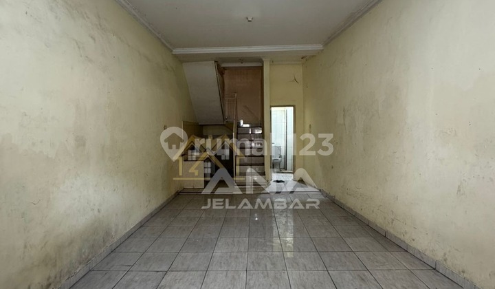 ANA RUMAH UK 4X12M AKSES TRUK DI JELAMBAR 2