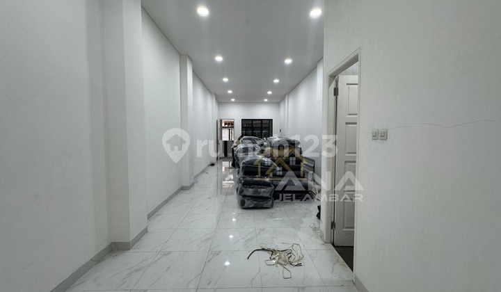 ANA RUMAH BARU UK 4X20M DI JELAMBAR 2