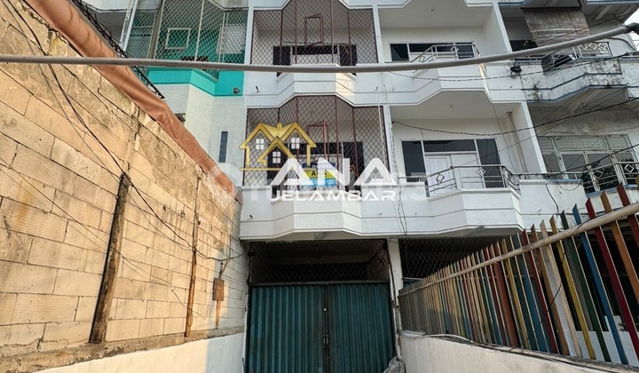 Ana Ruko Uk 4X25m Pinggir Jalan Raya Jelambar Ana Ruko Uk 4X25m Pinggir Jalan Raya Jelambar