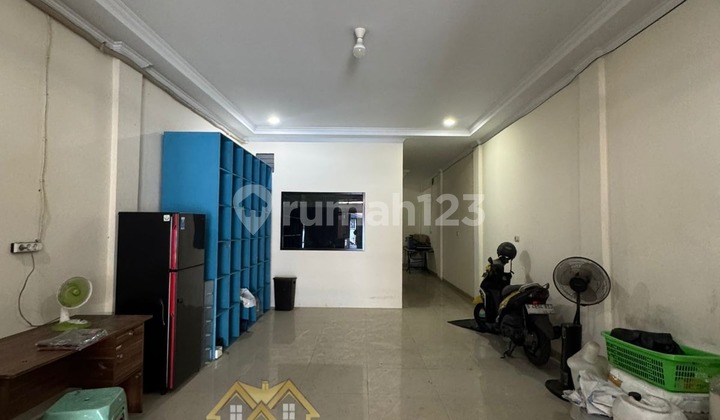 Ana Ruko Uk 4.5X20m di Jelambar 2