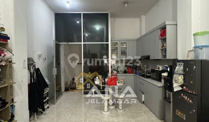 Ana Ruko Uk 4.5X20m di Jalan Raya Jelambar