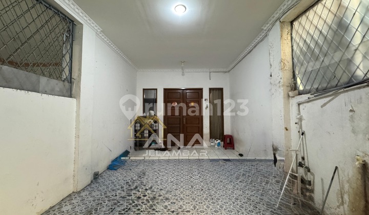 ANA RUKO UK 4X15M LOKASI BAGUS DI JELAMBAR ANA RUKO UK 4X15M LOKASI BAGUS DI JELAMBAR