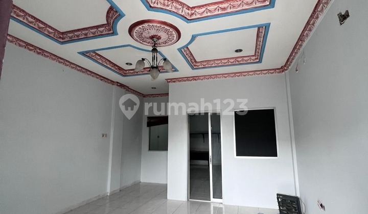 Ana Ruko Uk 4.2X17m di Jalan Raya Jelambar Ana Ruko Uk 4.2X17m di Jalan Raya Jelambar