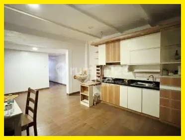 Ana Semi-Furnished House 2 Floors Size 4.5X20m Price 1M-An 2 Car Street in Jelambar - *Good Deal!!*