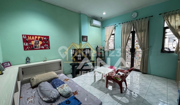 SHOP HOUSE ON WIDE STREET, SIZE 4X16M, IN JELAMBAR 2