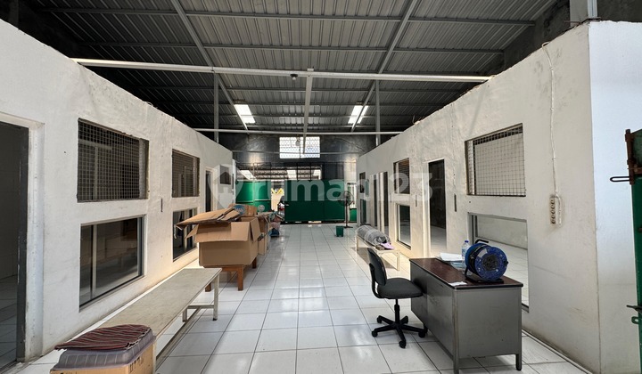 ANA GUDANG UK 11X17M DI JELAMBAR 1