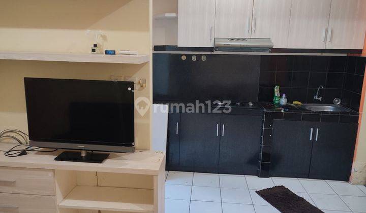 Apartemen Menteng Square Dekat Salemba 2 Br Modif 1 Br Terluas 1