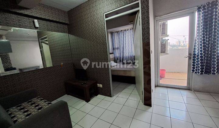 Apartemen Menteng Square 2 Kamar Bulanan Lanyak Rendah Balkon Besar  1