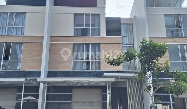 Beach House Pantai Indah Kapuk Golf Island 3 Floors 10x32