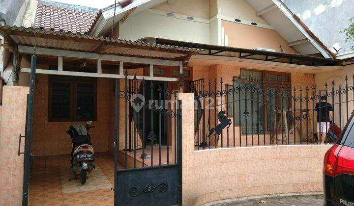 Jual Rumah di Duta Garden SHM Kondisi Bagus 1