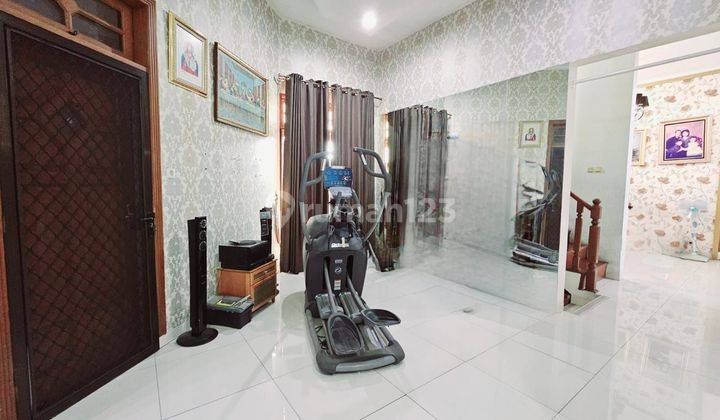 LOKASI BAGUS! Rumah di Citra 2 2 Lantai Semi Furnished 2