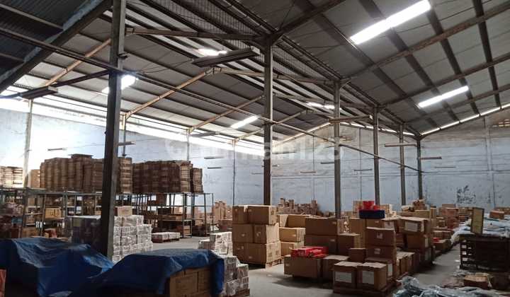 Good Warehouse in Daan Mogot, Flood-Free, 2457m2 HGB