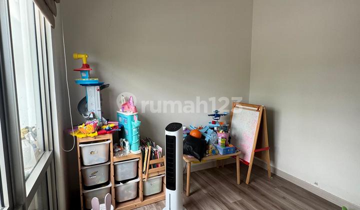 Tinggal Bawa Koper! Rumah Pik 2 10x15 Shm 2 Lantai 2