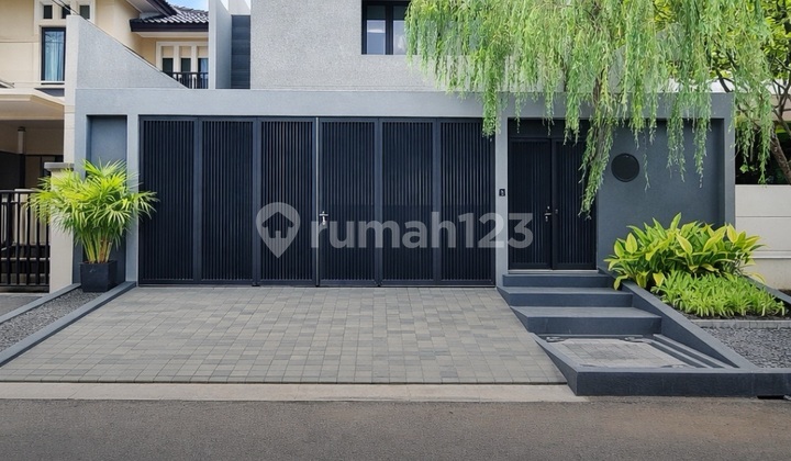 Bintaro Jaksel Rumah Modern dengan Rooftop Terawat