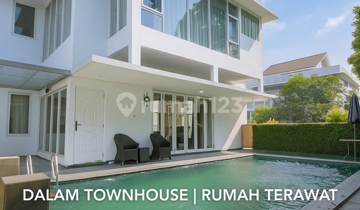 Jagakarsa Rumah Terawat Dalam Townhouse