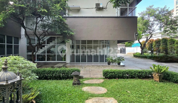 Kebayoran Baru Area Komersil Cocok Untuk Kantor Klinik