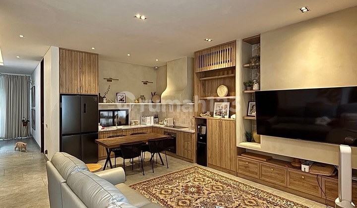 Veteran Design Modern Tropical Dalam Townhouse Private Pool 2