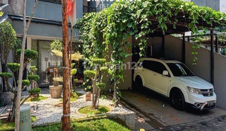 Rumah Estetik Cluster Premium Design Andra Martin Jalan Depan Lebar