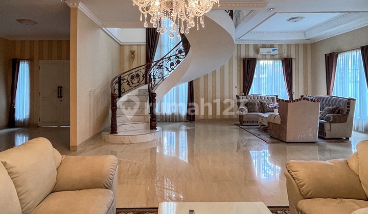 Tebet is Suitable for Residence/Cafe/Clinic Strategic Location Modern Classic Design 2