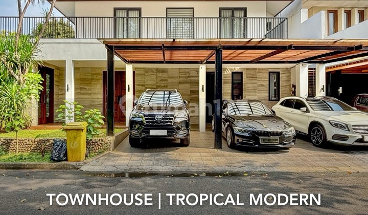 Kemang - Rumah Mewah Gaya Villa Bali Private Pool dan Balkon Luas Kemang - Rumah Mewah Gaya Villa Bali Private Pool dan Balkon Luas