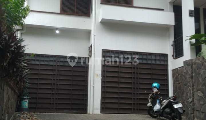 for rent large house in sutami canal bandung city setrasari sukasari sukajadi pasteur 1