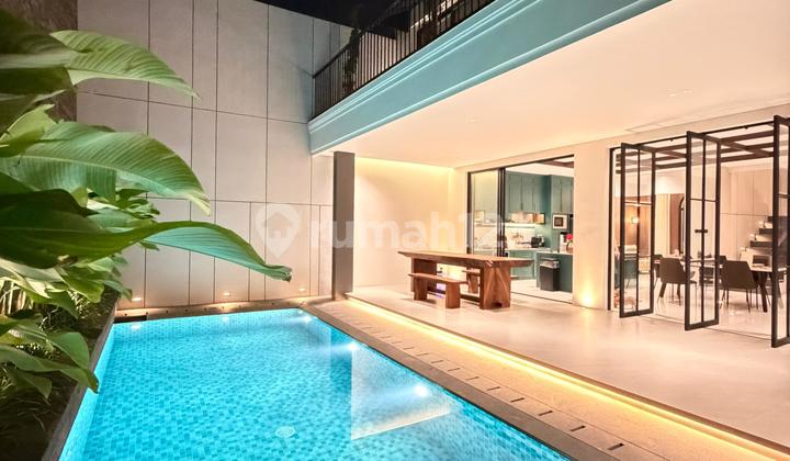 Dijual Rumah Furnish Elekronik Baru Lux Mewah Kawasan Elite Singgasana Mekarwangi Toha Bandung Kota dengan Kolam Renang Pribadi Dijual Rumah Furnish Elekronik Baru Lux Mewah Kawasan Elite Singgasana Mekarwangi Toha Bandung Kota dengan Kolam Renang Pribadi