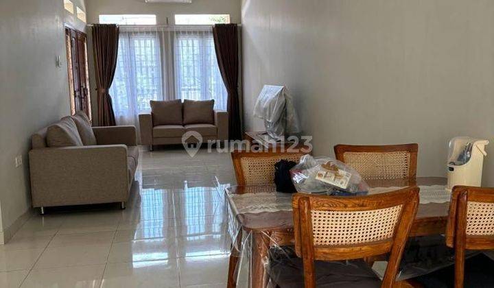 Disewakan rumah cantik mewah minimalis di jalan jakarta batununggal kebonwaru pusat kota bandung buahbatu toha furnish buah batu bandung timur  1