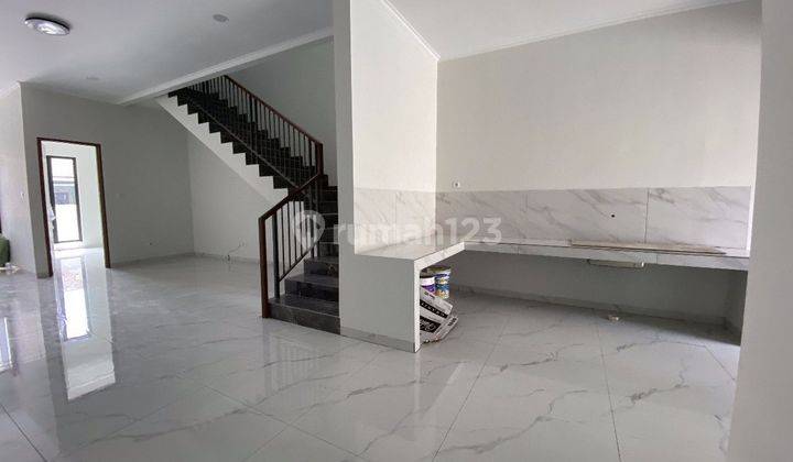 Dijual rumah baru mewah siap huni lux di mekar wangi mekarwangi singgasana moh toha taman kopo indah tki kopo permai koper bandung selatan timur  1