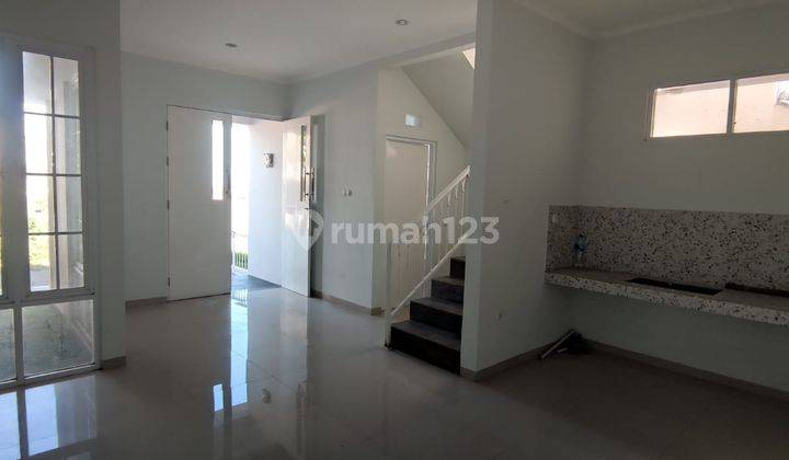 Dijual Rumah Minimalis Modern Bangunan Baru Nyaman 2 Lantai Siap Huni Di Sariwangi Bandung Utara Gegerkalong Setiabudi Setraduta Maranatha Sukasari Kota Bandung Sarijadi Pasteur 2