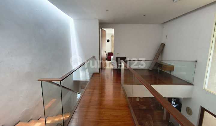For Rent Beautifully Furnished House in Setraduta Bandung, Pasteur Wing, Setrasari, Gegerkalong, North Bandung.