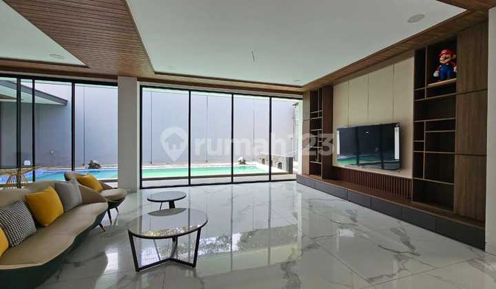 dijual rumah mewah luas dengan kolam renang di sukasari padasaluyu bandung utara