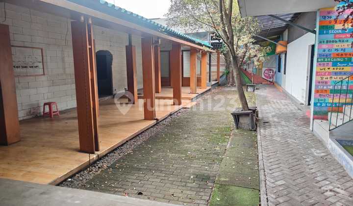 For Rent Commercial Space Suitable for Cafe Restaurant in Sayap Dago, North Bandung For Rent Commercial Space Suitable for Cafe Restaurant in Sayap Dago, North Bandung