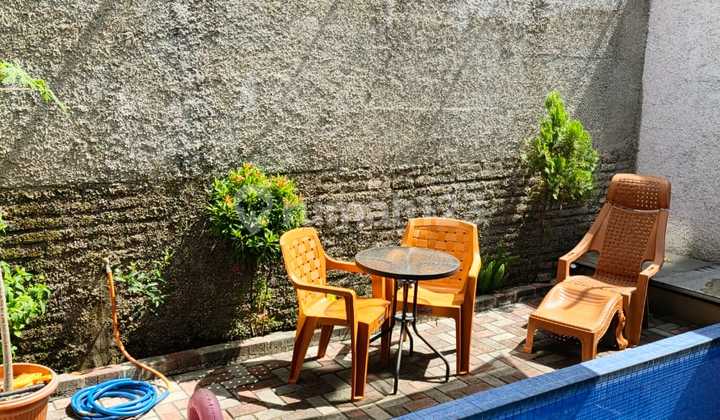 Beautiful For Sale with Private Swimming Pool in Cisaranten Arcamanik Bandung 2