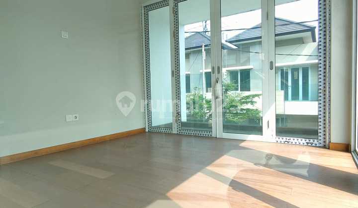 Disewakan Rumah Cocok untuk Kantor di Sayap Lengkong Kecil Pusat Kota Bandung 2