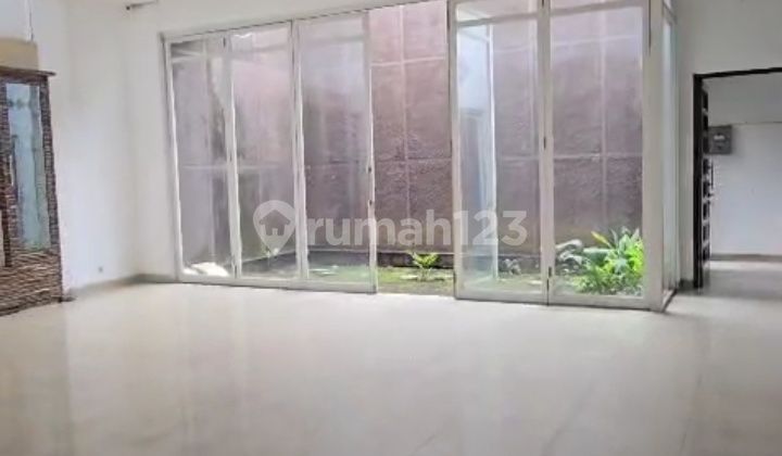 For Rent Luxury House in Mekar Wangi, Bandung City, Singgasana Toha 2