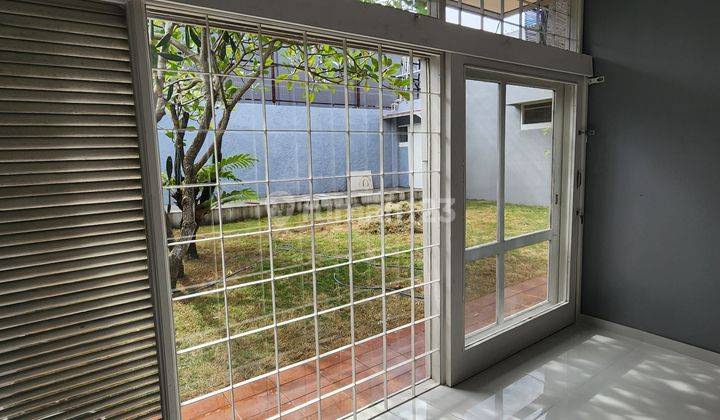 Disewakan rumah mewah luas furnish halaman luas di setrasari bandung pasteur sutami setraduta sukasari sukahaji gegerkalong bandung utara  2