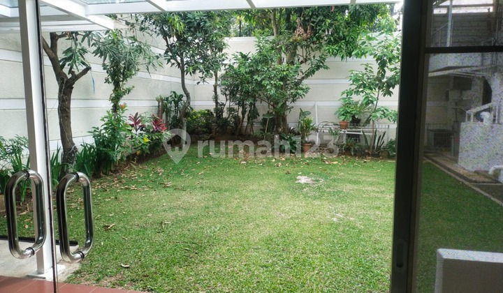 For Rent Furnished House in Pasteur, Bandung City 2