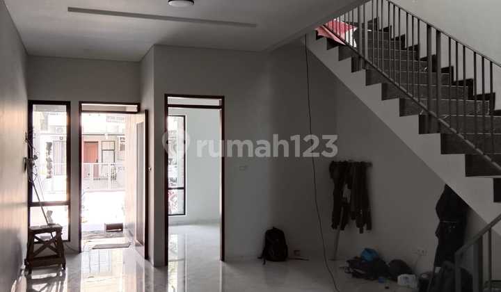 Dijual Rumah Baru Minimalis Modern di Mekarwangi Bandung Singgasana Moh Toha