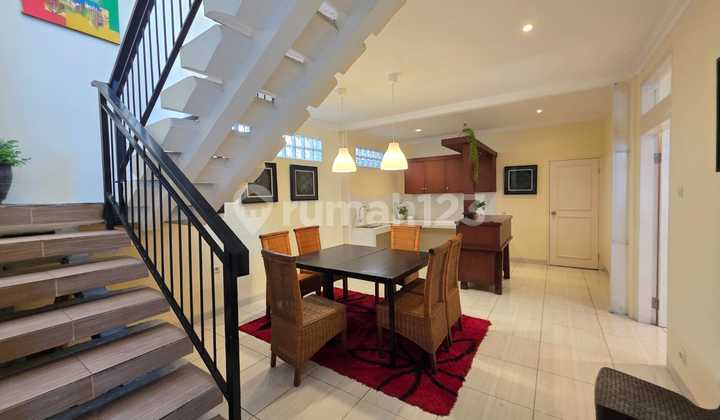 Disewakan Rumah Siap Huni Semi Furnish di Turangga Bandung Kota Disewakan Rumah Siap Huni Semi Furnish di Turangga Bandung Kota