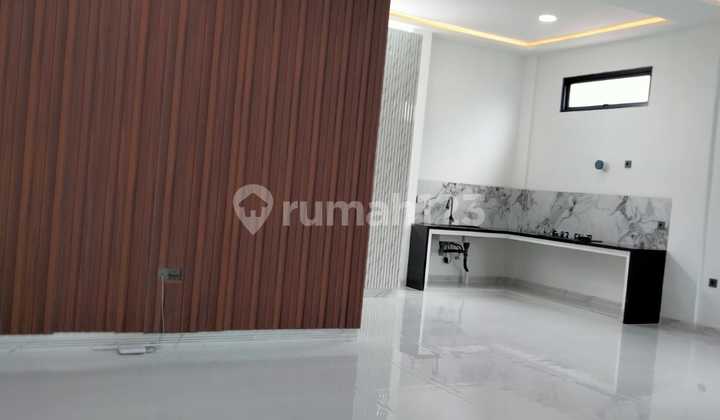 Dijual Rumah Siap Huni bisa untuk Usaha Kopo Permai 1 Bandung Sayap Cibaduyut Mekarwangi Taman Kopo Indah 2