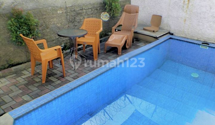 Beautiful For Sale with Private Swimming Pool in Cisaranten Arcamanik Bandung Beautiful For Sale with Private Swimming Pool in Cisaranten Arcamanik Bandung
