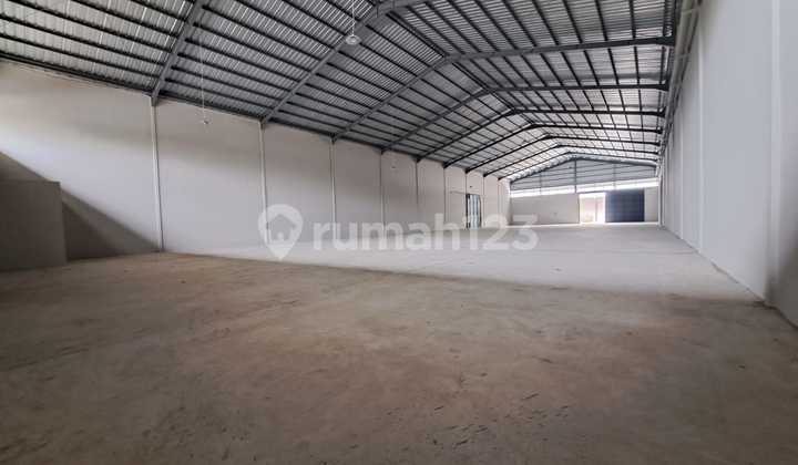 For rent: warehouse with container access in Kutawaringin, Bandung, Nanjung Wing, Soreang, Katapang.