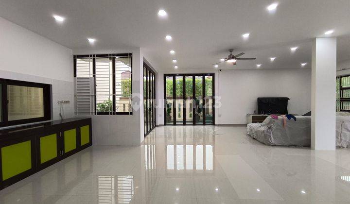 Rumah Cantik 2 Lantai Palm Villa Siap Huni Batam 2