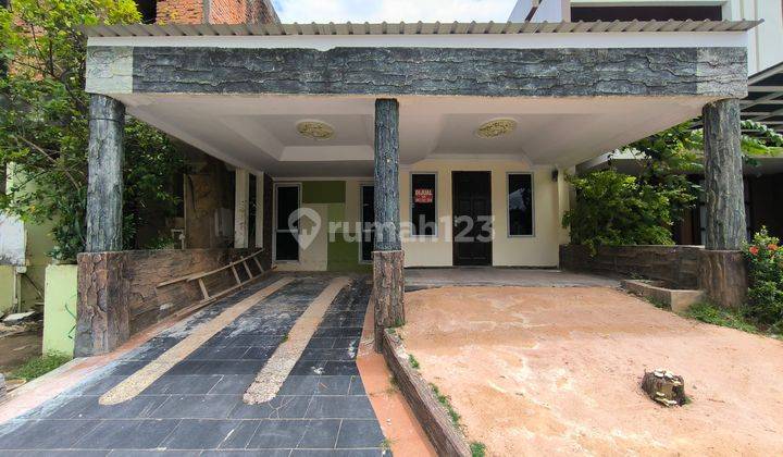 Rumah 2 Lantai Beverly Green Row Jalan Besar Batam 2