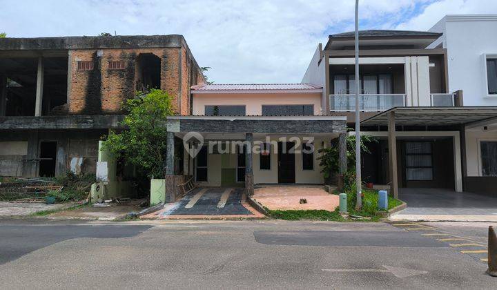 Rumah 2 Lantai Beverly Green Row Jalan Besar Batam 1