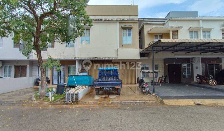 Townhouse Pasir Putih Residence Hook Tengah 