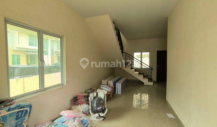 Rumah 2 Lantai The Summer Residence 2